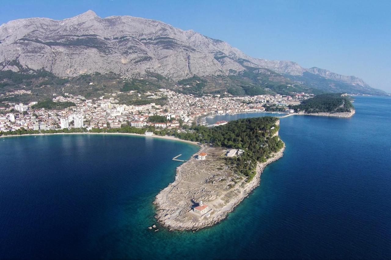 Apartments With A Parking Space Makarska - 5984 Exterior photo